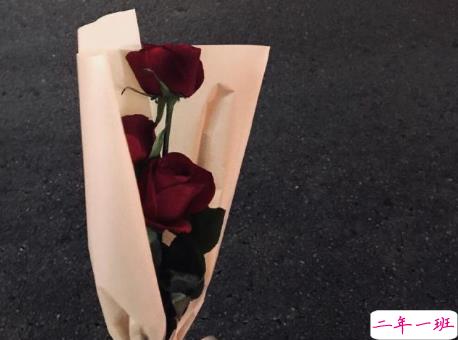 适合情侣安慰彼此的文案 情侣间互相温暖慰籍的句子1