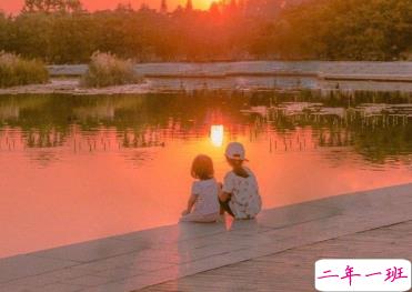 关于宇宙的浪漫哲理句子 感觉爱谁都是浪费感情2