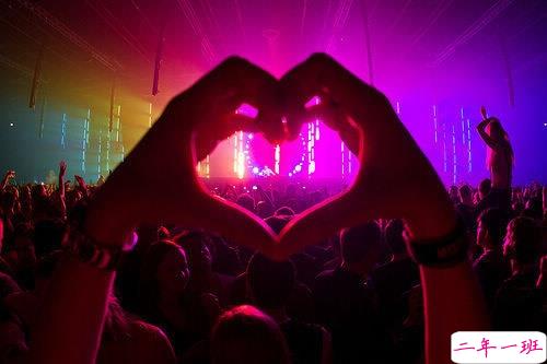 年轻人都应该懂得的人生哲理句子 27条关于现实生活的句子2