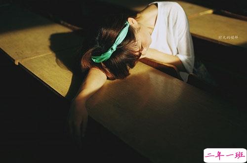 生活哲理告诉我们的哲理句子 人生很现实的生活哲理句子2