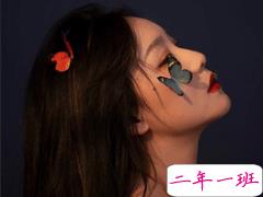 跟闺蜜自拍的高级沙雕文案 沙雕女孩快乐自拍文案