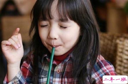 安慰自己的逗比说说最新版：我胖是因为太多事憋在心里不好瘦2