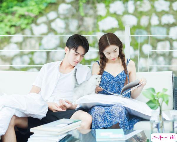 恋爱中的情侣可以发空间的甜蜜情侣说说2