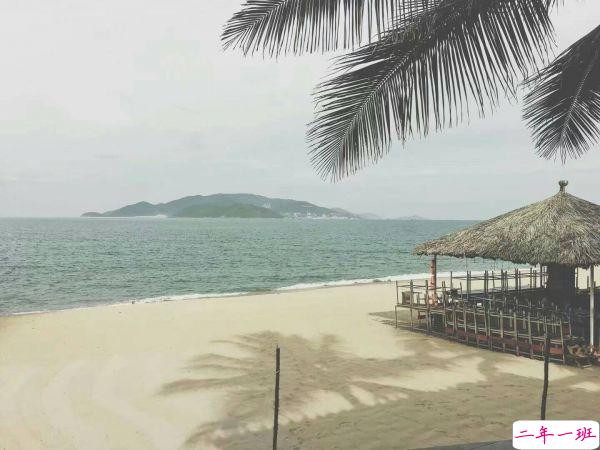 爱情中感到心累的说说 岁月都累了我不想等你了1