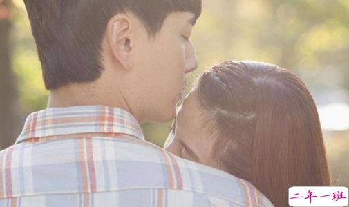 适合恋爱中的情侣发的超甜蜜温馨温暖的情话说说2