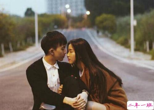 甜蜜又可爱霸气的情侣说说 山水之间终会相逢只为缘分1