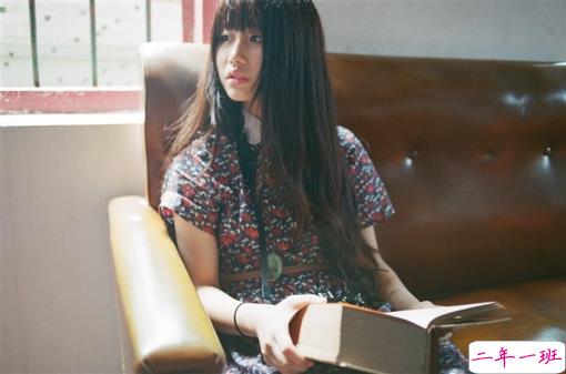 适合情侣发的简单一句话说说 你是我心脏的另一半1