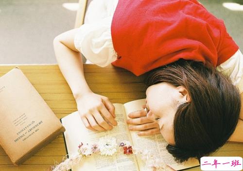 那些偷偷喜欢一个人的小情绪 实在抱歉不经你允许擅自喜欢你2