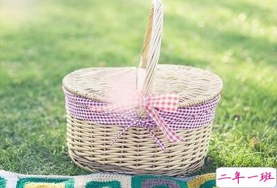 2018情感语录与感悟语段：什么时候少女做累了，来做我的太太1