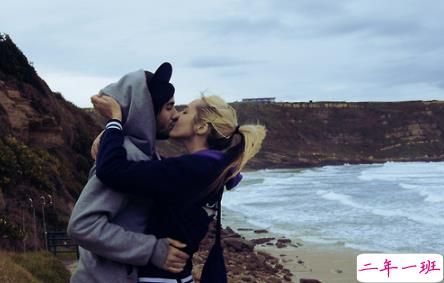 比初恋还甜的句子精选 适合谈恋爱的幸福说说超甜2