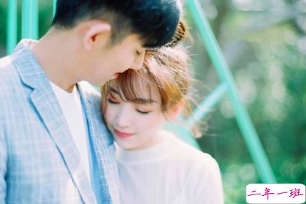 抖音里很火的撩妹套路对话：有什么不懂的尽管吻我1