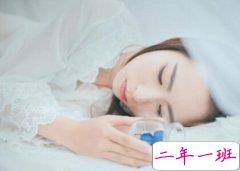 伤感爱情说说心情短语：我愿你好，即使后来的你与我全然无关