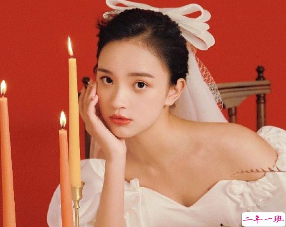 写给白月光和朱砂痣的经典文案 白月光和朱砂痣的区别1