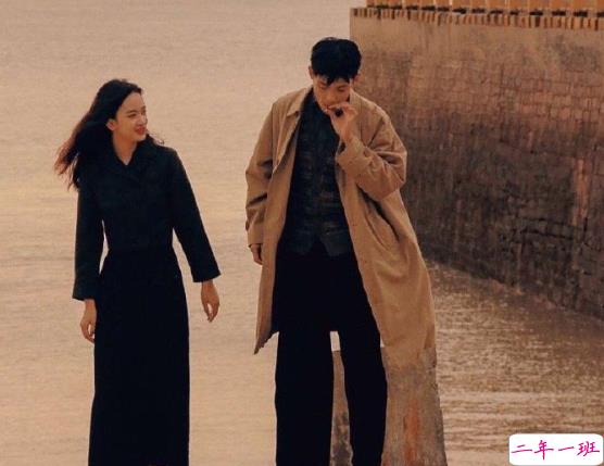 写给白月光和朱砂痣的经典文案 白月光和朱砂痣的区别2