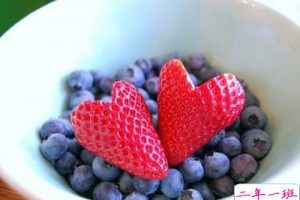 唯美爱情文字图片：你的幸福路人皆知，我的狼狈无处遁形