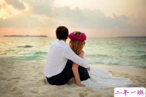 爱情说说短语：能不能别伤我的心，那里面住的是你