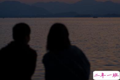 知乎上特别温柔的文案 垂首思汝汝不知1