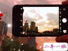 简短真挚现实的人生感悟 生活的目标不是爱情是快乐