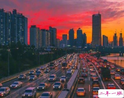 简短且经典的说说句子 超受欢迎的经典语录1