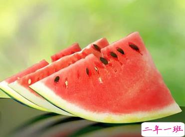 2019适合夏天发朋友圈的短句 抖音最火关于夏天的小句子1