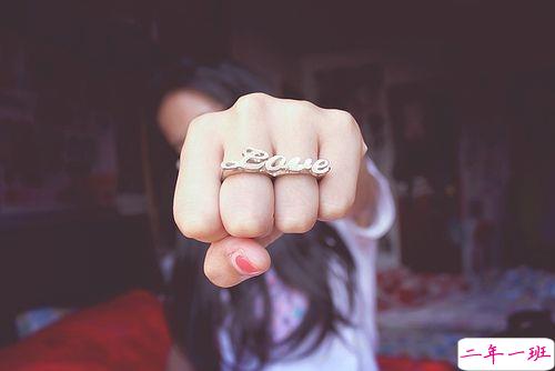 很窝心的阳光励志句子 给女生励志暖心的句子精选 1