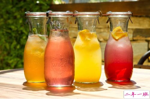 抖音最火的爱情句子简短的 打动人的经典爱情说说1