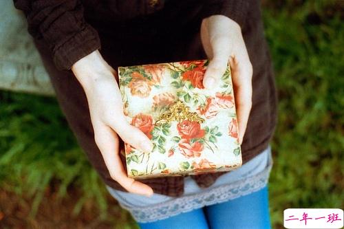 唯美又忧伤的个性说说2018 文艺女生喜欢的忧伤伤心的个性说说1