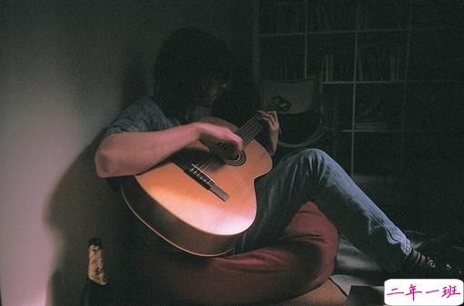 关于成长和青春的个性说说 很成熟很现实的个性说说2