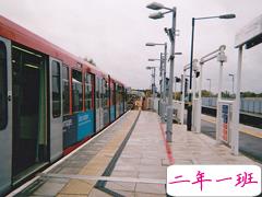 很有哲理的英文个性说说带翻译 有道理的精辟英文说说