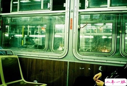 关于生活很现实的经典励志说说正能量心灵鸡汤1