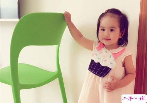 很可爱的抖音说说短语女生介绍自己 1