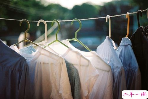 有哲理内涵的经典说说 和一些人只能话说三分太满了就会溢出来就腻了1