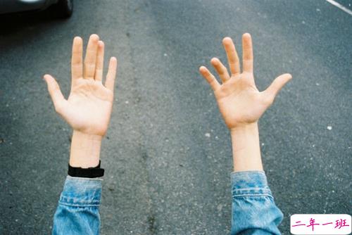 有哲理的经典说说 有些事不是想明白的而是做明白的2