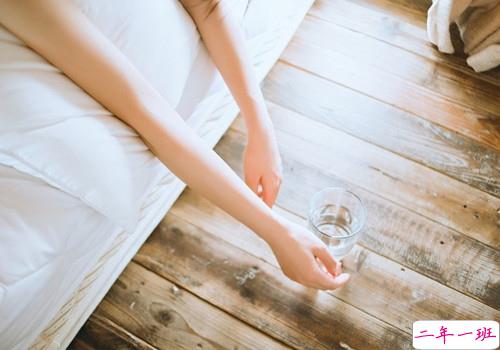 很酷的说说一句话：不愿亏待自己而对他人友好1