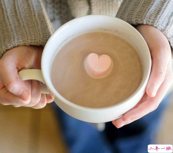 2018个性说说精选50条：我想你一定很忙，所以只看前面三个字就好1