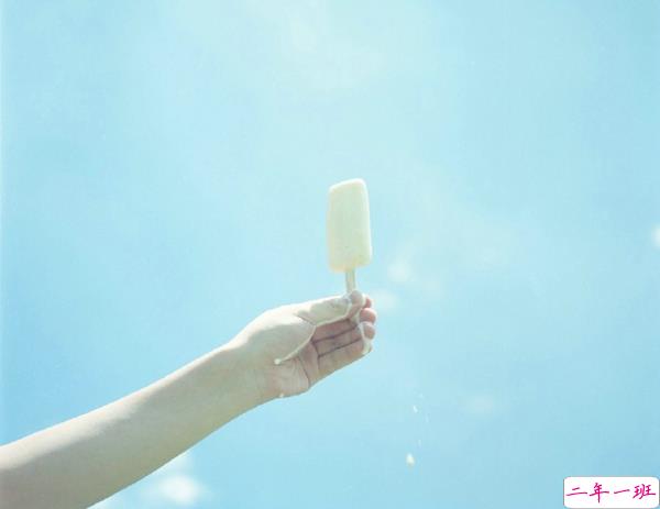 关于人生和现实的有哲理的说说 生活是自己的尽情打扮尽情可爱1