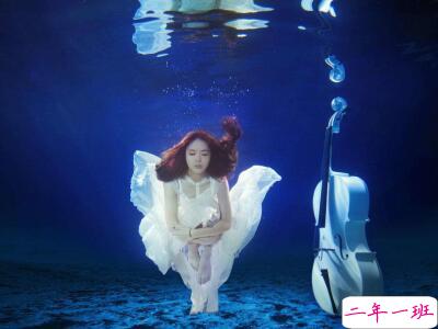 超拽说说女生霸气，超拽女生说说大全