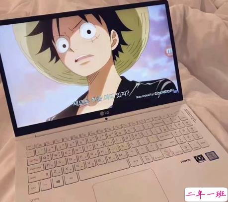 2018精辟的经典说说适合发朋友圈：酷一点，不是我的不要就是了3