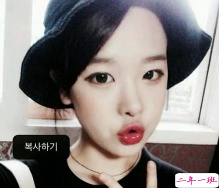 有一点闹情绪的经典说说：做自己想做的事，爱自己想爱的人1