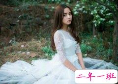 2016个性说说大全：我也害怕时间说真话，把所有的坚持都变笑话