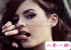 2016经典霸气说说:把我的热情当水饮,总有烫伤你舌头的那一天