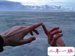 扎心的失恋分手文案 最初红了脸最后红了眼