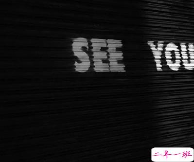 物是人非的伤感说说 回忆很伤人的心情短语1