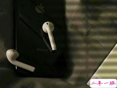 心累想离开的说说 感觉自己多余的伤心句子1