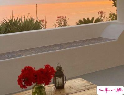 伤感简短的微信状态句子 心酸难过的微信状态文案2