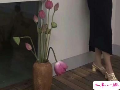 女生撕心裂肺得伤感说说 痛到骨子的心碎说说1