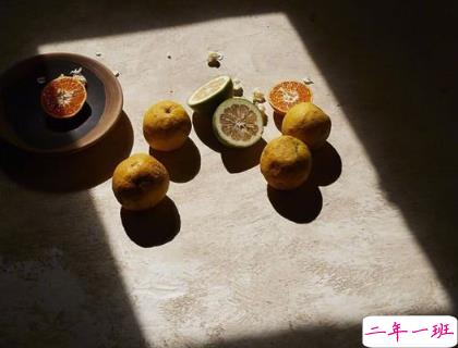 内心抑郁的伤感说说 假装快乐其实不开心的说说2