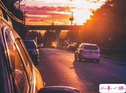 瞬间看哭的说说觉得很委屈 你的喜怒哀乐全不是为我1