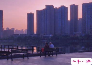 极度郁闷的句子说说 期待是所有心痛的根源1