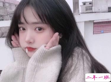 女生有点甜的可爱说说 耳机分你一个然后开启心动模式1